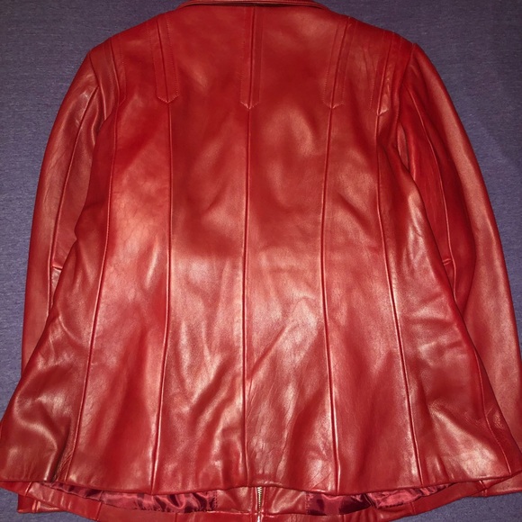 Red leather jacket - Picture 3 of 3